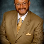 Keynote motivational and business speaker